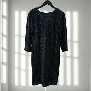 Donna Ricco Shimmering Forest green & Black half Sleeve Dress